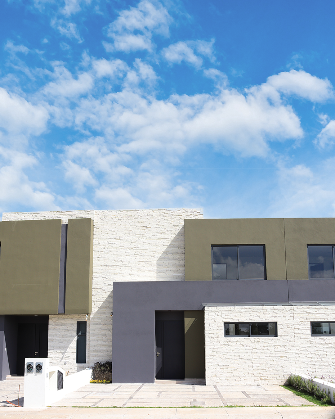 Casa en PREVENTA Misión de la Montaña MOD-RUBI $4,933,580.00 T. 160m2 Const. 185.55m2 C-0323 D/D