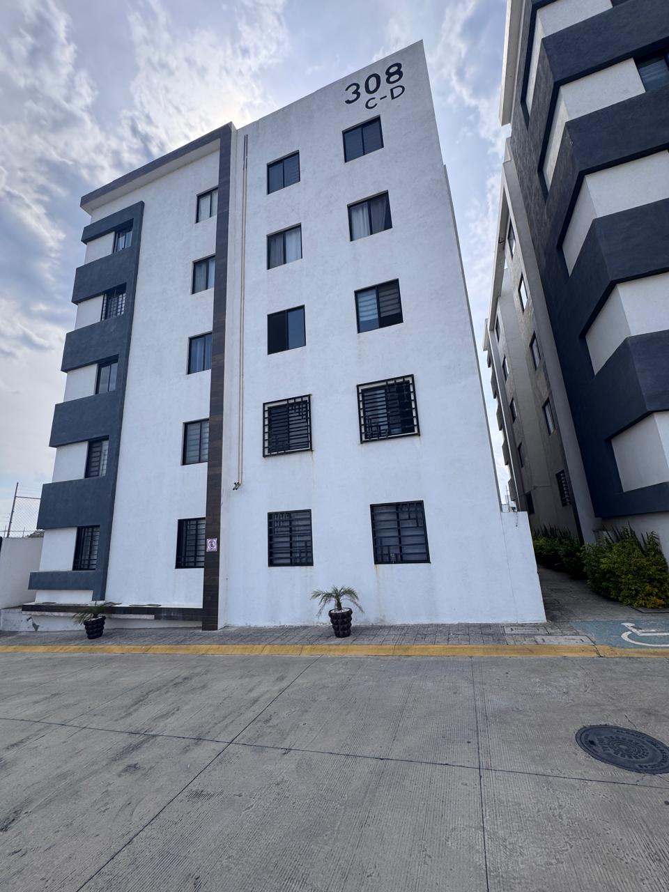 Depa Puerta Victoria $1,590,000 Const. 62m2 C-0414 D/D