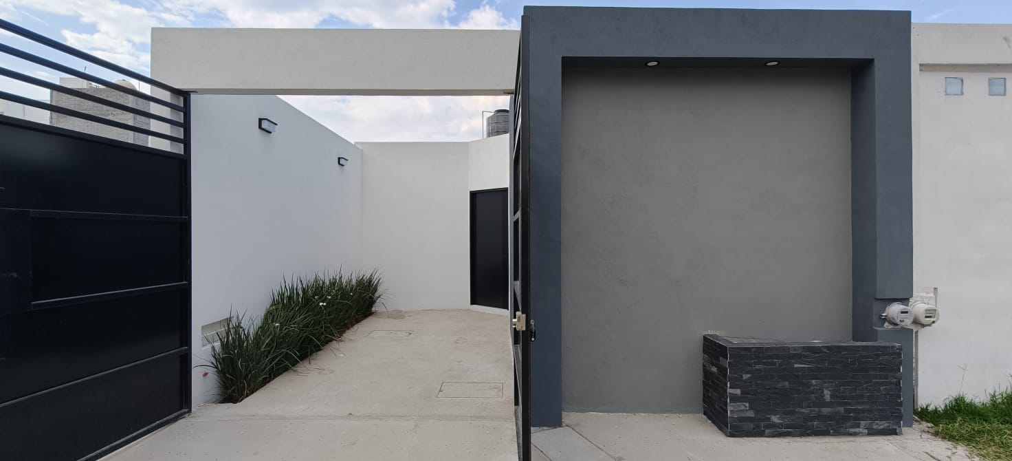 Casa El Trébol $1,550,000.00  Const. 72 m²  C-0416 D/S